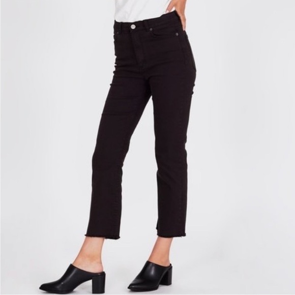 NWT Amuse Society La Vida High Rise Raw Hem Jeans in Black - Picture 2 of 9